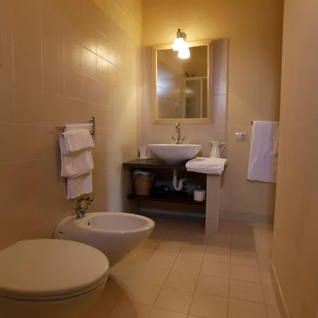 La Certaldina تْشيرتالدو